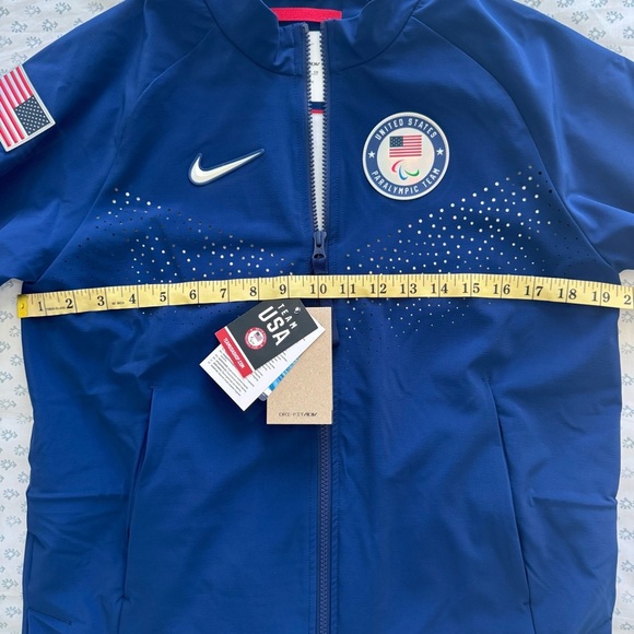 Nike NWT Women’s Team USA Paralympic Podium Small Jacket Paris 2024 Games - Picture 5 of 10